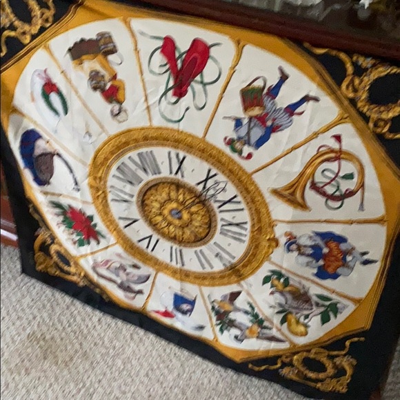 SOLD!!! One holiday ECHO scarf - Picture 4 of 4